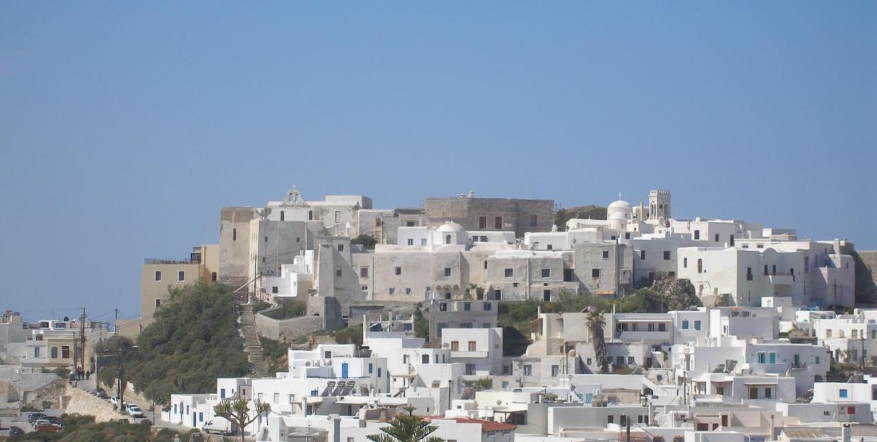 Inaxos Studios, Viewing Apollo Temple. Naxos City Zewnętrze zdjęcie